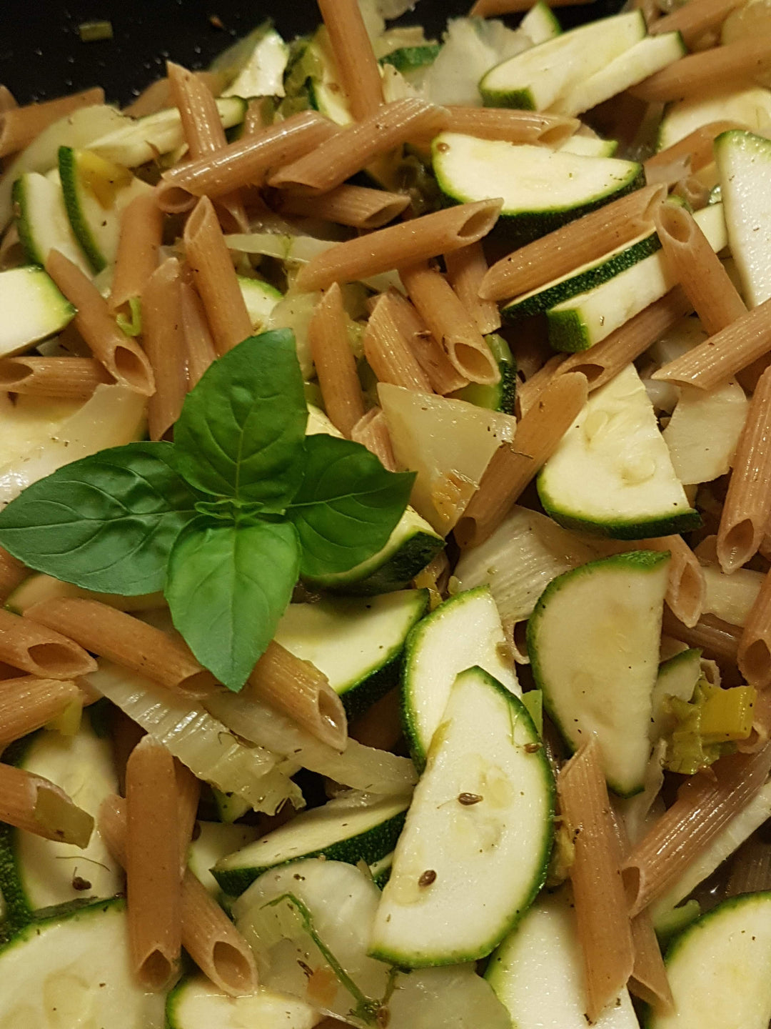 Pasta « one pot » courgettes, fenouil et anis vert