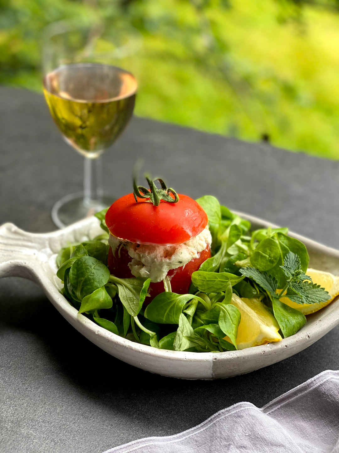 Tomates au poisson et à l’estragon